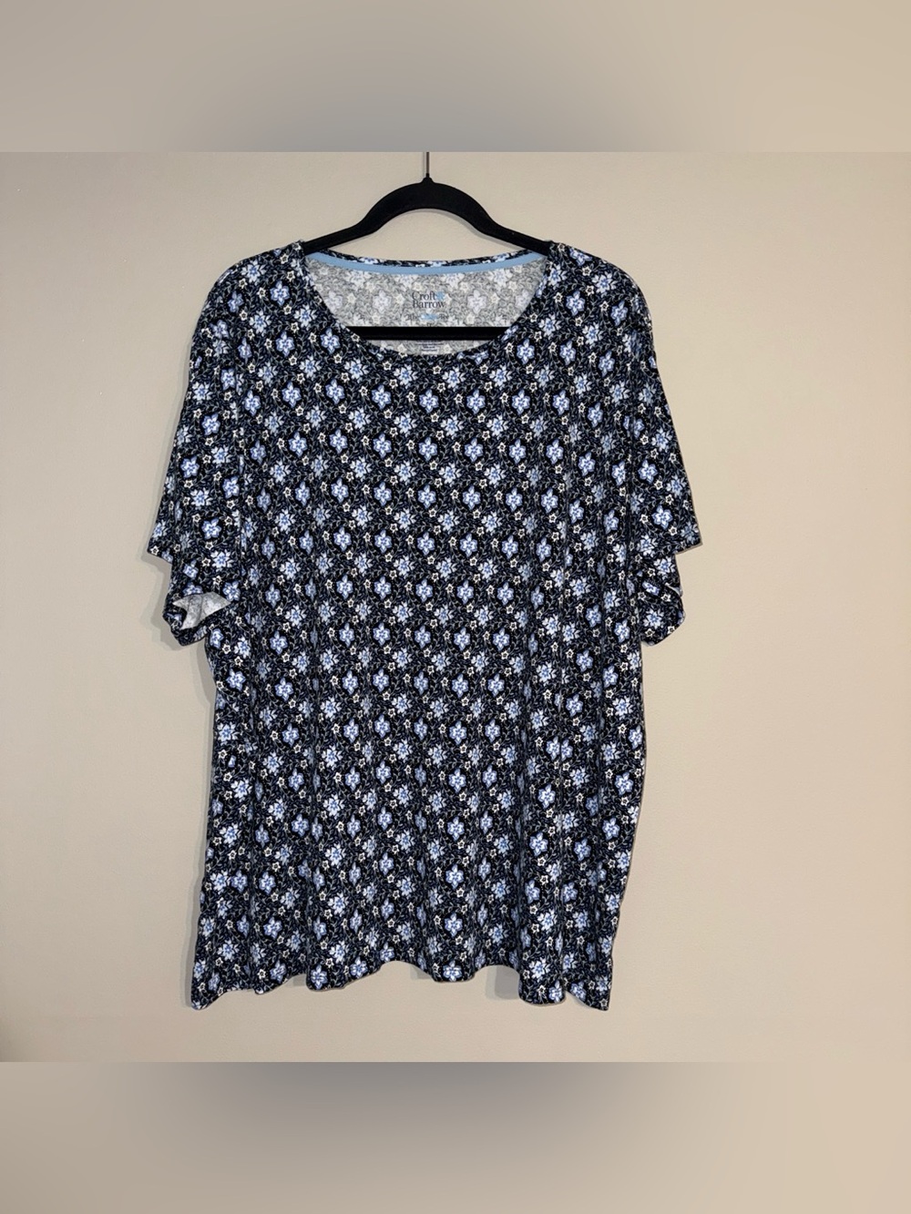 Croft & barrow women’s Blue and white floral print t-shirt plus size 3X ✨